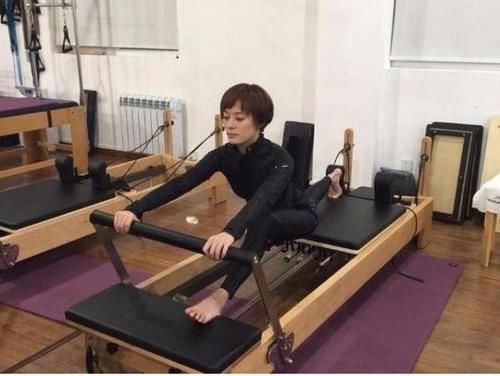 给女性的建议：3个好习惯延缓衰老，若能长坚持，这项运动来帮忙