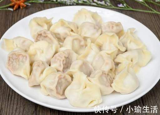 白糖|无论做什么饺子馅，3种调料不可缺少，饺子不腥不腻，鲜香多汁