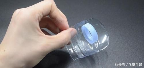 厨房|你家有废旧的塑料瓶吗？这个用途太棒了，花钱都买不到，涨知识了