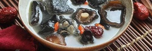 除夕年夜饭，无汤不成席，分享8种汤的做法，有滋有味又暖胃