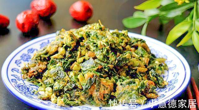 香椿炒鸡蛋|香椿焯水引争议,到底需不需要焯水呢?大厨来告诉你,可别做错了
