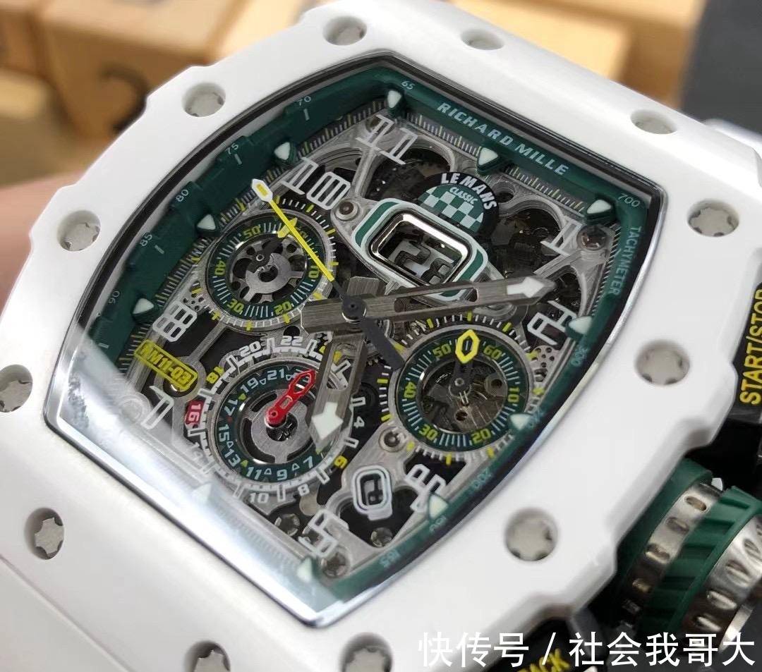 理查德@KV厂最新版里查德米尔RM-011白陶瓷做工细节怎么样!