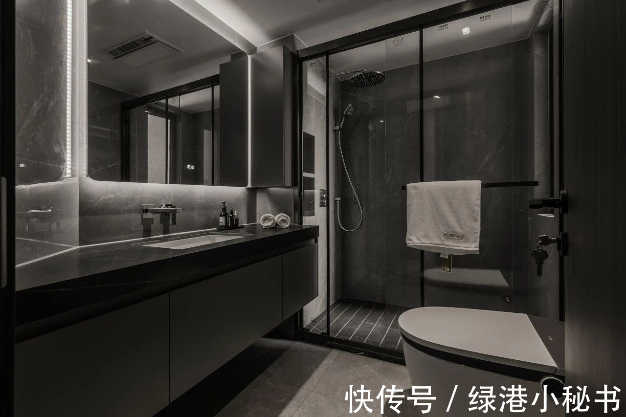 木皮|装修案例欣赏:160平深色系居家设计,一起来感受现代感的精彩!