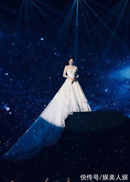 周深|央视国庆晚会8大看点：胡歌一人分饰五角，老艺术家的云端合唱