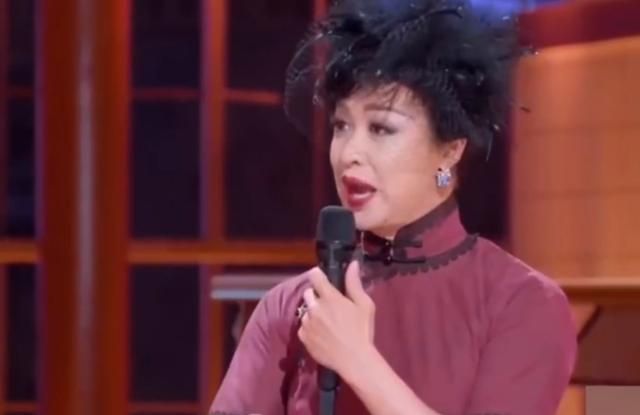 点名道姓|刚内涵谢娜能力差,又吐槽范丞丞没代表作,毒舌金星又回来了