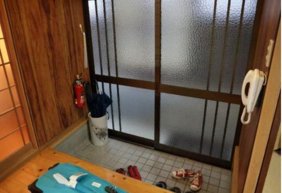 日本|日本家庭进门是台阶它能轻松帮你省去玄关，瞬间空间增大好几倍