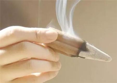 湿气重|老中医总结湿气重的人,往往都有3个特点,赶紧祛湿最重要