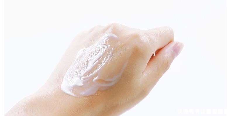 白皙|真不骗你!晚上洗脸后挤上一点,坚持1个月左右,皮肤白皙透亮