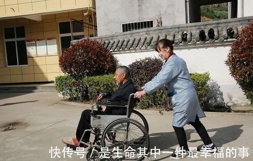 血管堵塞|不想脑梗发生，3种食物趁早撤下饭桌，聪明人很少碰