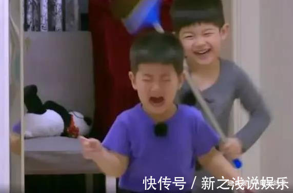 危险|不到30分钟,男孩的整颗眼睛没有了,这东西你家常有父母别轻视了