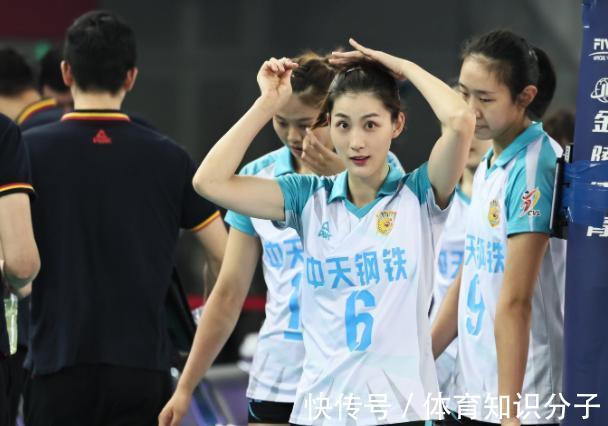 龚翔宇|江苏女排夺亚军丢人？赛季前的目标是保8争6，吴梦洁等人得到锻炼