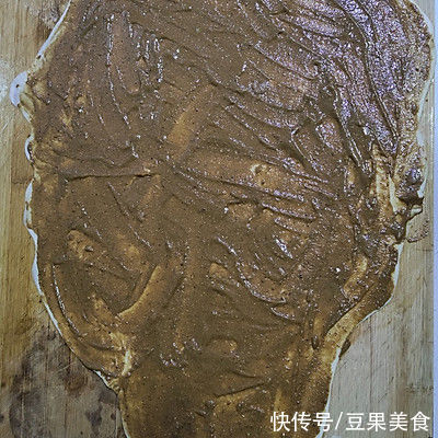 秘?正宗的老北京麻酱烧饼