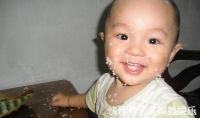 塑料袋|喝一次等于吃3个塑料袋,很多家长都还在给孩子喝,医生无知