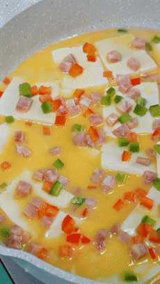 鸡蛋液|只花了10分钟，米饭都刨光！这搭配嫩到夹不住