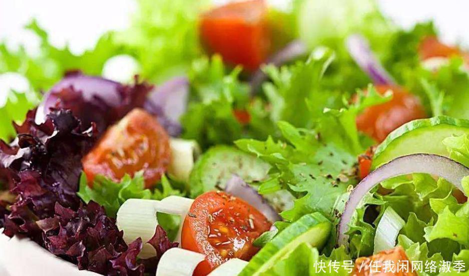 沙拉子|在制作生菜沙拉于凉鸡时,需注意,火候的力度大小哦