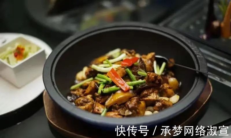 下午茶|历时8年耗资30亿，知名设计师在莫干山打造了一个度假天堂