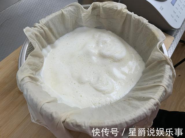 石膏|想吃豆腐不用买，教你在家自制豆腐，几乎零失败，自己做吃着放心