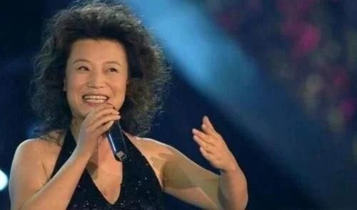 小香玉|常香玉为何要废除小香玉的名号你看她做了什么