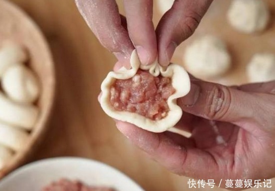都不知道|包饺子时,不能在饺子馅中加“它”,很多人不懂,难怪饺子味道差