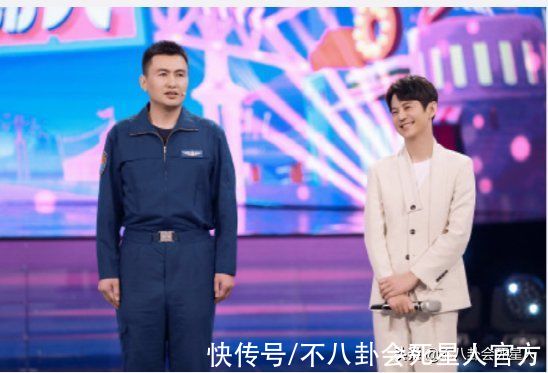 《你好星期六》开播,节目乱七八糟、像个大杂烩,何炅完全带不动