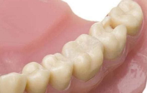 牙膏|牙膏沾了水再刷,但还是一口黄牙,改正3点,和口臭永不相见