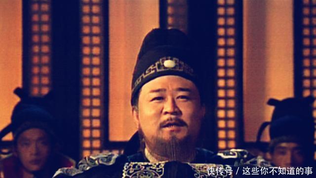 暴露|此人去世后,武则天悲痛说了四个字,暴露了两人之间的关系