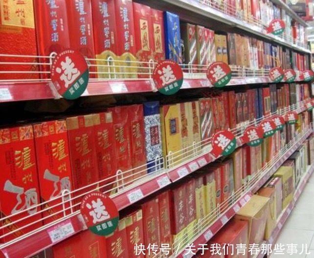 酿造|4种不起眼的简装白酒,摆在超市无人理,全是纯粮酒,懂行的才买