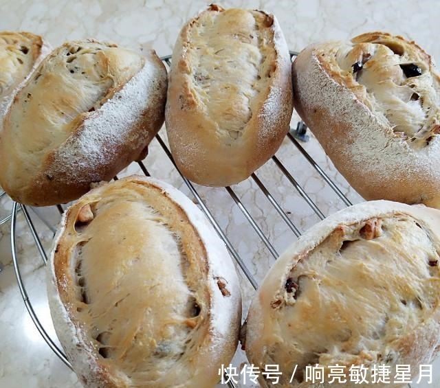 核桃蔓越莓软欧,外脆内软,越吃越香!