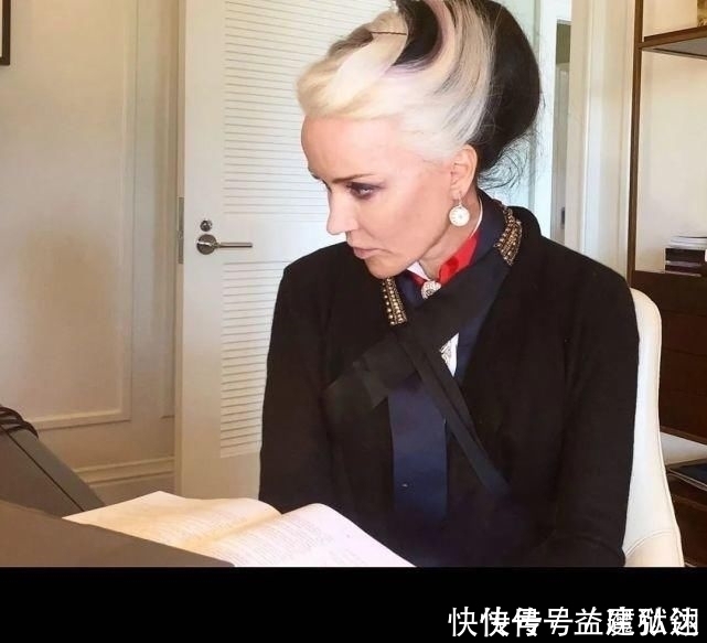 麦昆|麦昆设计的终极收藏家Gaga花75万找她买裙子,贝嫂最想赢的女人