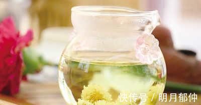 菊花茶|入睡难，睡眠浅，坚持3事食3物，养心安神，睡得自然醒