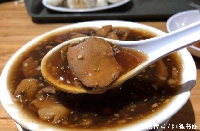 我国著名的5大美食,各个经典美味,余生带上TA一定要去吃一回