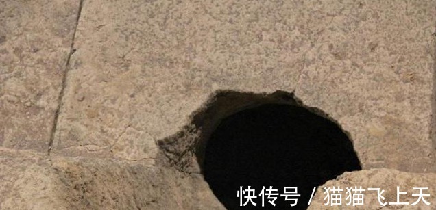 一方法#为何盗墓贼挖掘坟墓后洞口没有土专家这技术让我们自叹不如!
