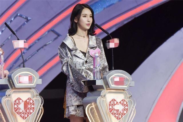 嘉宾 “相亲节目”火了9年,不仅全是“托”,知道女嘉宾从哪来的吗