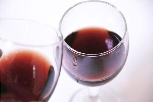 想要睡眠好，记得做到睡前三不碰、睡觉三不带