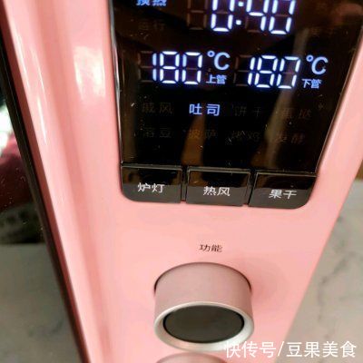 香喷喷，可以有N种吃法的奶香吐司