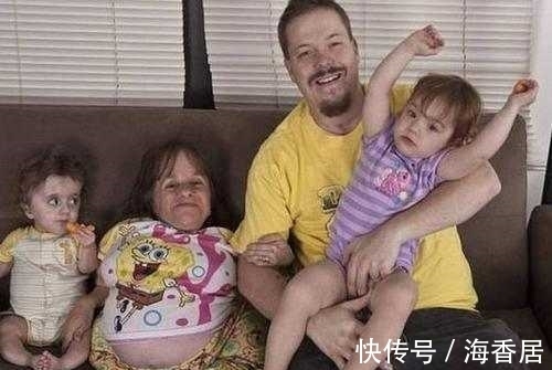 娃子|1米多女子,1米9男子,生下2个娃子,如今又大了肚子