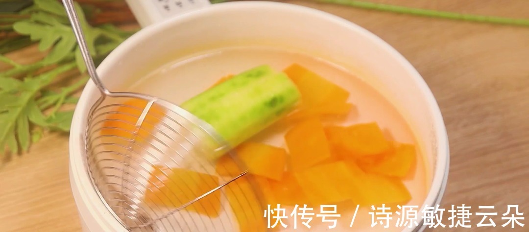 胡萝卜|补钙第一名,是牛奶8倍,出锅宝宝吃光了,个子蹭蹭长,更聪明!