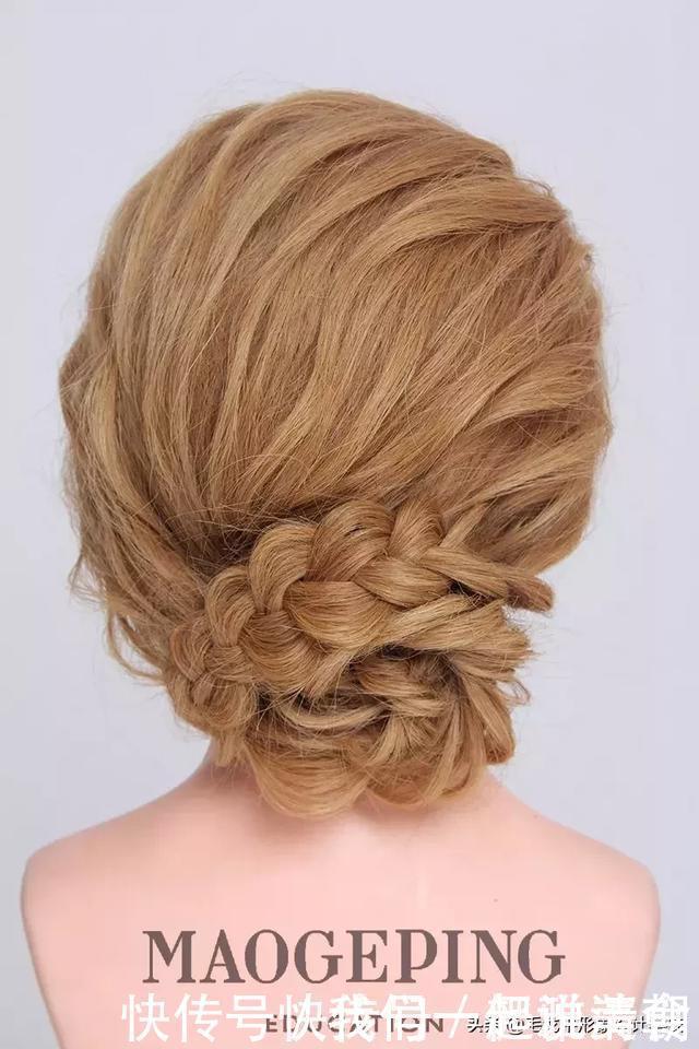 发夹|手把手教你唯美低发髻盘发，让头发如花朵般绽放！