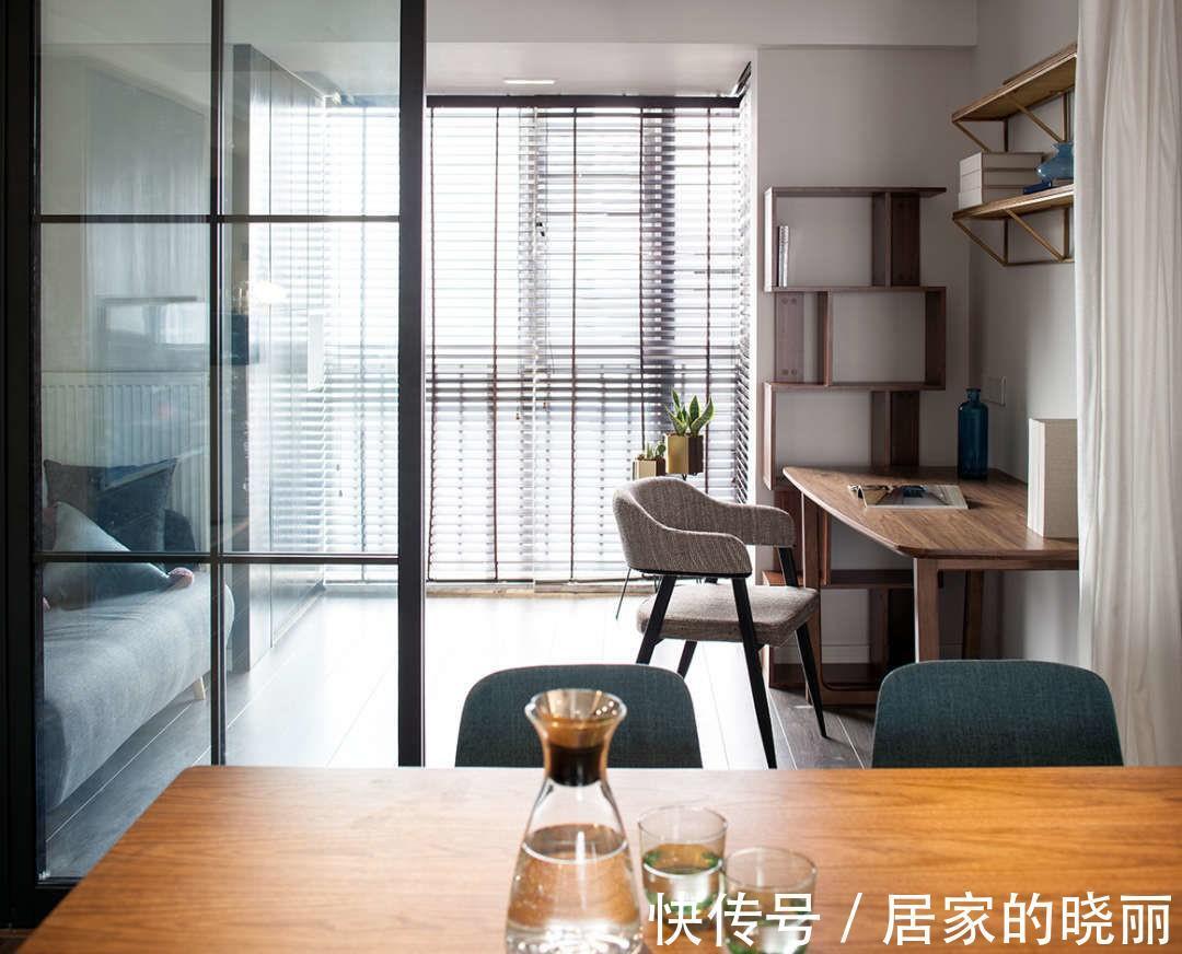 客厅|打破房屋的原始结构，让家人坐在沙发上就能晒太阳，好温暖