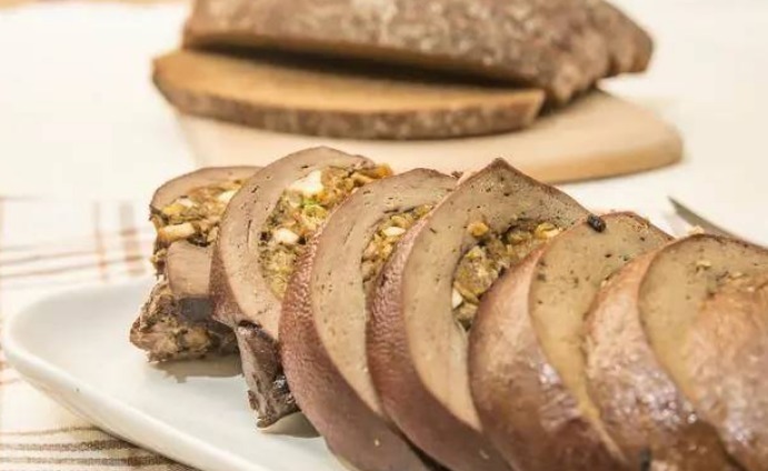 血压|血压高的人,不想脑溢血,少碰4种食物,谨记补三物,做三控