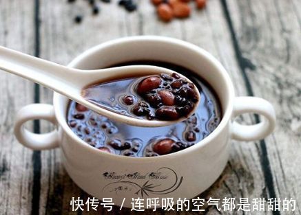 养肾|黑芝麻与它天生一对,一周3次,美容养颜,50岁没白发