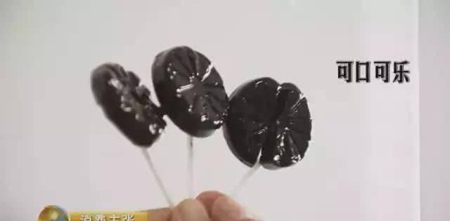 可乐|一瓶可乐里到底有多少糖看完实验,默默地倒掉了我的肥宅快乐水