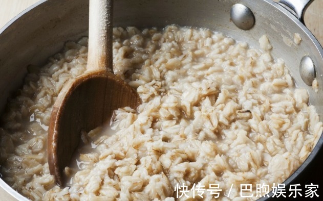 水煮|即食燕麦片和煮食燕麦片有什么区别营养差别大，别乱买了