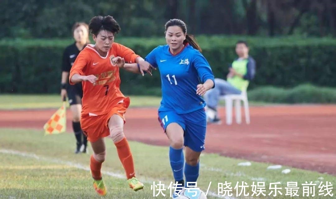 李佳悅|訓(xùn)練中突感不適 30歲前國腳查出急性白血病 丈夫曾是籃球運(yùn)動員