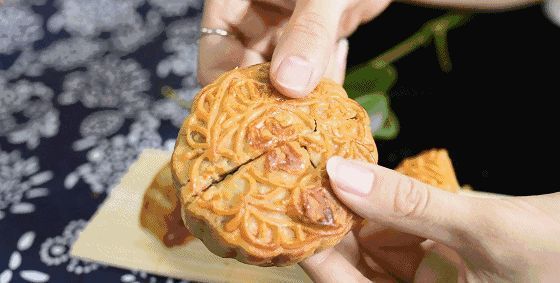 粘米粉|我家月饼从不买着吃,教你新做法,不用烤箱不用糖浆,健康无添加