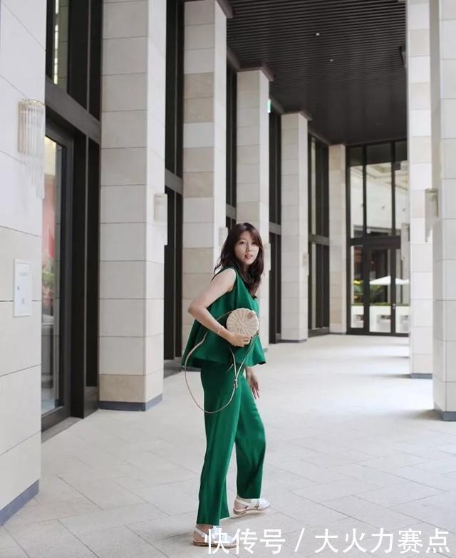 下周穿什么,想穿出30岁女人的优雅,这些气质搭配,你该看看