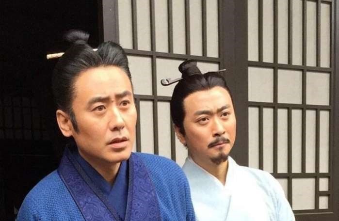 一大|智谋徐庶一生推荐两人 一大忠, 一大奸, 都是三国重量级人物!