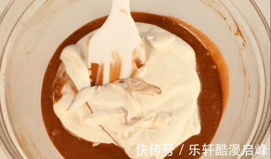 时尚|优雅没有局限，时尚外表下的精致甜美，黑白巧克力慕斯