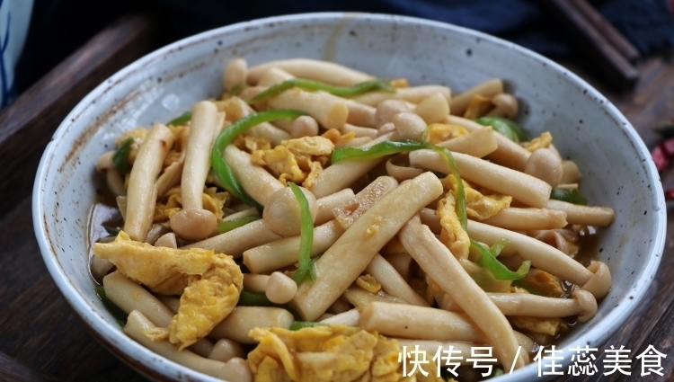 青椒|天热,我隔三差五就做的素菜,开胃不上火,孩子常吃能提高免疫力