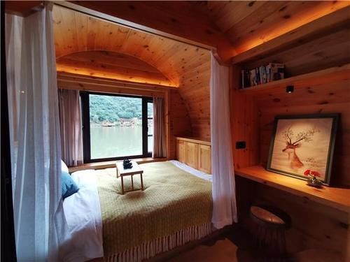 跑男九如山之行:蔡徐坤帶火木屋別墅木桶房,泥潭大戰(zhàn)代入感好強(qiáng)